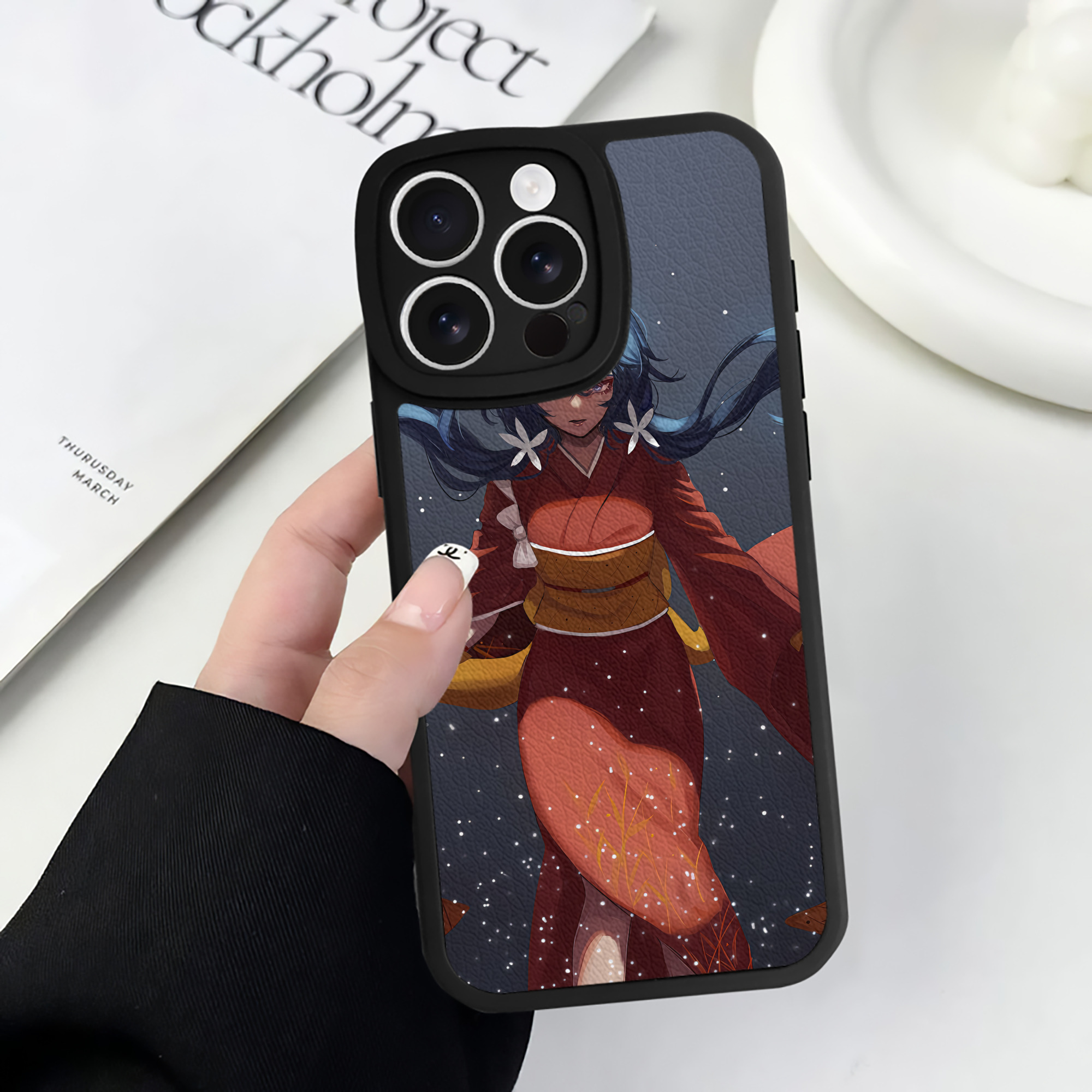 （画像用） 文豪ストレイドッグス Bungo Stray Dogs 【iPhone 16シリーズ対応】シリコンスマホケース（レザー調） 材質：シリコン
